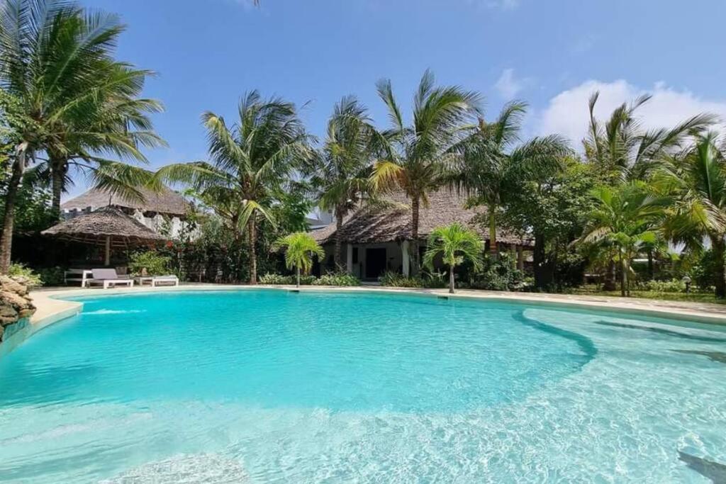 Апартаменты Luxury Simba House In Watamu ☆☆☆☆☆ Экстерьер фото