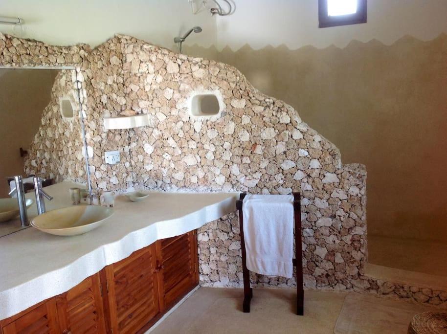 Апартаменты Luxury Simba House In Watamu ☆☆☆☆☆ Экстерьер фото